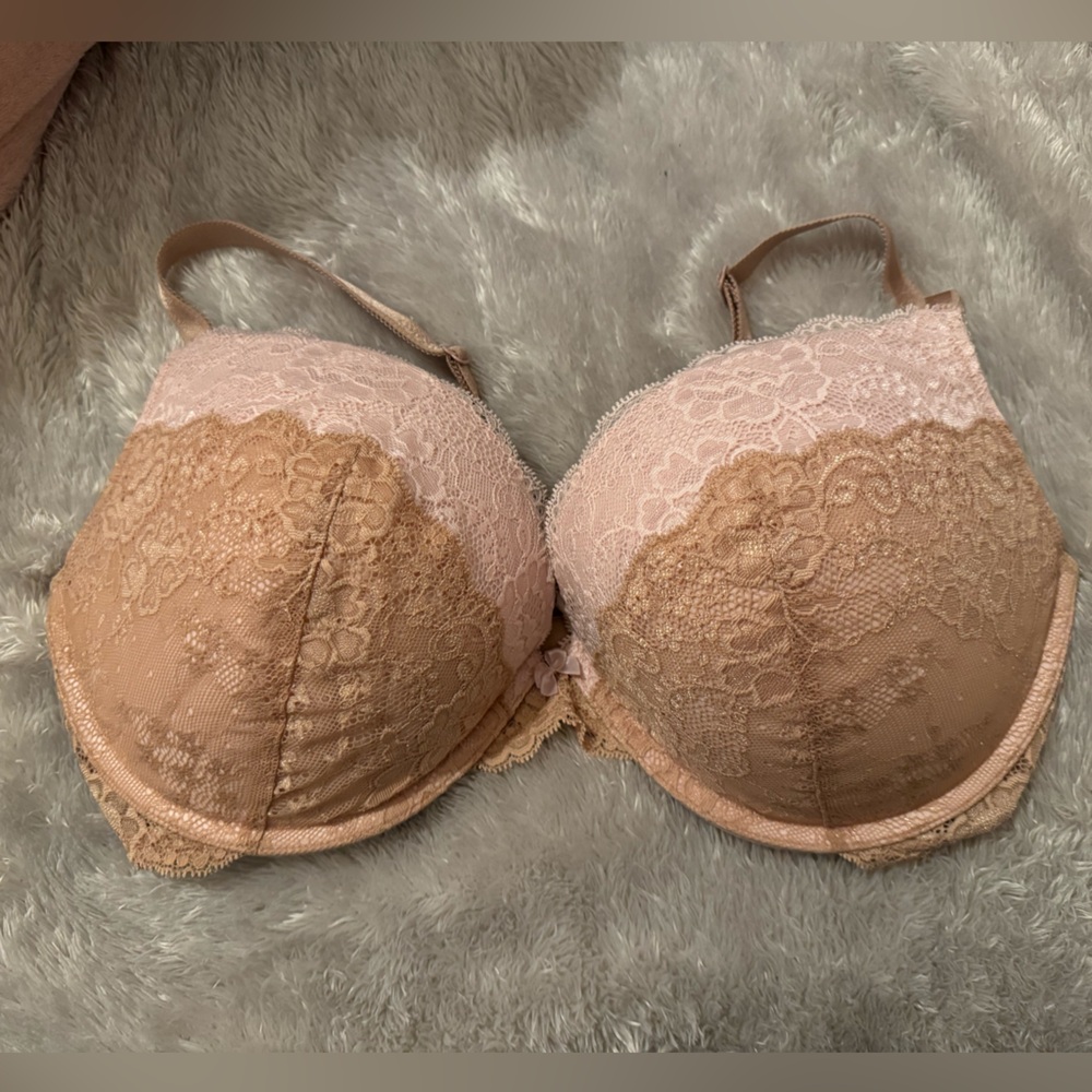 Victoria’s Secret bra